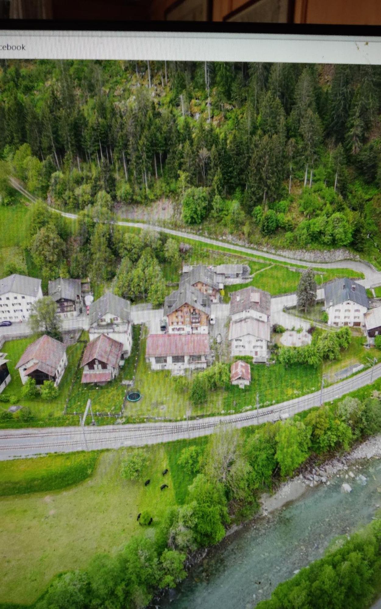Bed and Breakfast Ustria Crusch Alva Tavanasa Экстерьер фото